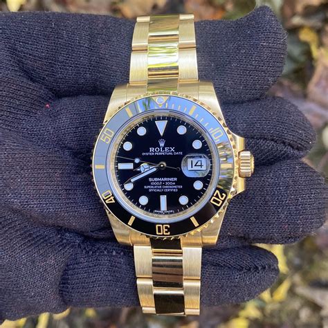 is rolex submariner discontinued